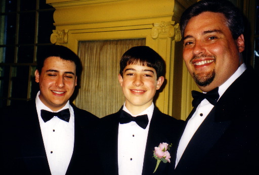 Ar, smile AND open your eyes for the camera